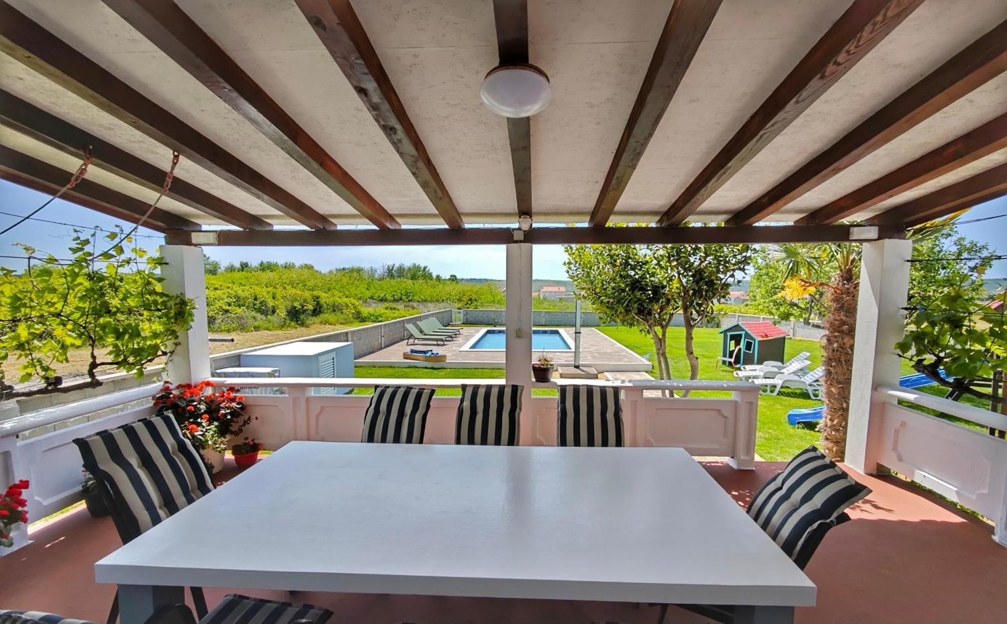 House Rose With Garden And Pool Βίλα Ljubač Εξωτερικό φωτογραφία
