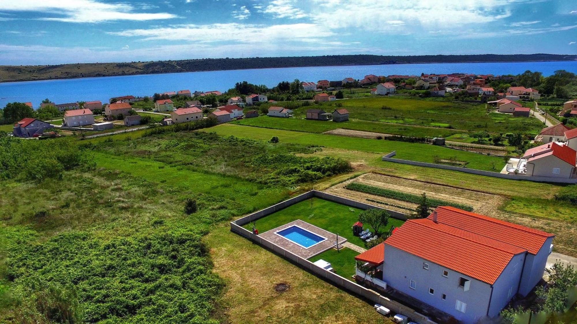 House Rose With Garden And Pool Βίλα Ljubač Εξωτερικό φωτογραφία