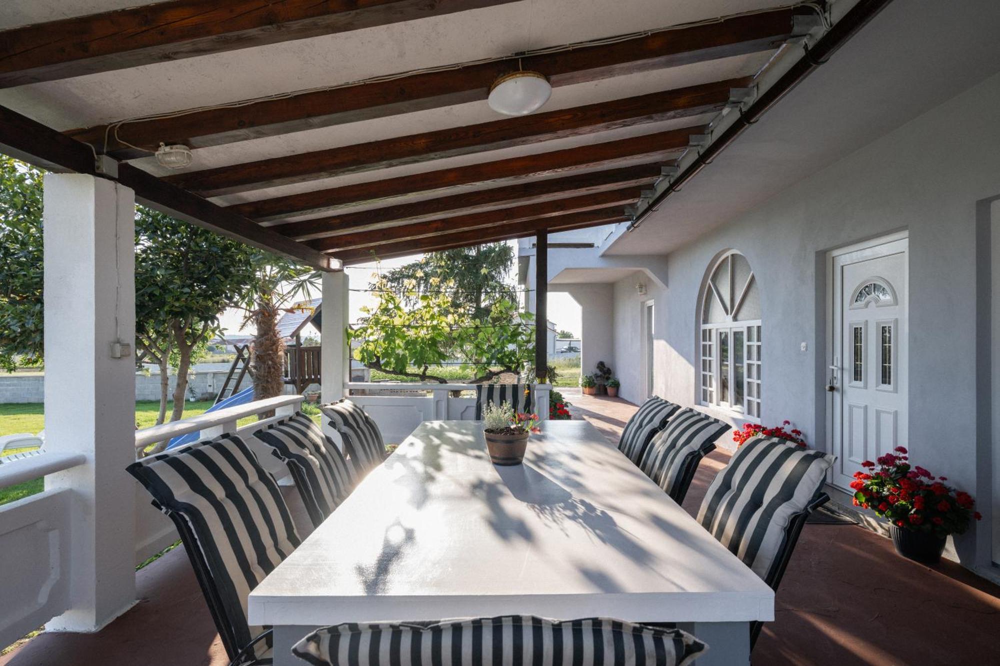 House Rose With Garden And Pool Βίλα Ljubač Εξωτερικό φωτογραφία